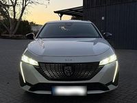 Gebraucht Peugeot 308 Allure 131 PS (96 kW) 2024 Weiß Kombi