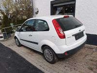Gebraucht Ford Fiesta 60 PS (44 kW) 2006 Weiß Kleinwagen