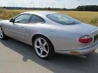 Gebraucht Jaguar XKR 363 PS (266 kW) 2000 Silber Coupé