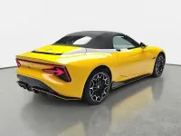 Neu MG Cyberster 250 kW (340 PS) 2026 Gelb Cabrio