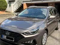 Gebraucht Hyundai i30 Pure 110 PS (80 kW) 2021 Braun Limousine