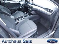 Gebraucht Ford Focus Cool & Connect 125 PS (91 kW) 2021 Grau / magnetic grau (metallic) Kombi