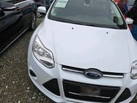 Usata Ford Focus 125 CV (91 kW) 2013 Bianco Utilitaria