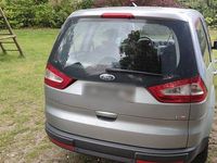 Gebraucht Ford Galaxy Ghia 140 PS (102 kW) 2009 Silber Van / Kleinbus