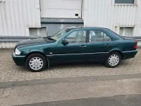 Gebraucht Mercedes C240 Elegance 170 PS (125 kW) 1998 Grün Limousine