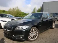 Gebraucht BMW 520 Luxury Line 190 PS (139 kW) 2016 Saphirschwarz Kombi