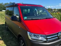 Gebraucht VW T6 Beach 204 PS (150 kW) 2019 Rot Van