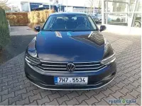 Gebraucht VW Passat Elegance 200 PS (147 kW) 2021 Schwarz Limousine