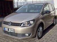 Gebraucht VW Touran 105 PS (77 kW) 2011 Bronze Van / Kleinbus