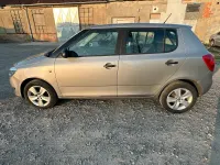 Gebraucht Skoda Fabia 60 PS (44 kW) 2014 Gelb Kleinwagen