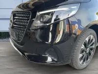 Second-hand Mercedes V300 Avantgarde 237 CP (174 kW) 2025 Negru Monovolum