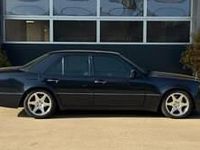 Gebraucht Mercedes E500 320 PS (235 kW) 1994 Schwarz Limousine