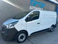 Gebraucht Opel Vivaro 121 PS (88 kW) 2018 Weiß Van / Kleinbus