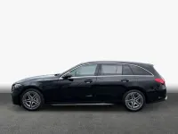 Gebraucht Mercedes C300 204 PS (150 kW) 2023 Schwarz Kombi