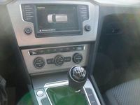 Gebraucht VW Passat 125 PS (91 kW) 2015 Schwarz Kombi