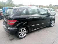 Gebraucht Mercedes B170 125 PS (91 kW) 2005 Schwarz Van / Kleinbus