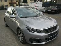Second-hand Peugeot 308 Allure 131 CP (96 kW) 2018 Argintiu Berlinǎ
