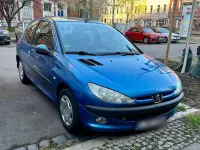 Używany Peugeot 206 75 KM (55 kW) 2002 Niebieski Coupe