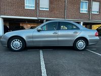 Gebraucht Mercedes E200 163 PS (119 kW) 2004 Gold Limousine