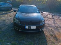 Gebraucht VW Passat Comfortline 140 PS (102 kW) 2012 Schwarz Limousine