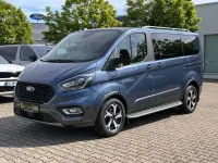 Gebraucht Ford Tourneo Custom 131 PS (96 kW) 2022 Chromablau (metallic) Van