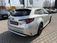 Gebraucht Toyota Corolla Team 122 PS (89 kW) 2021 Precious silver metallic Kombi