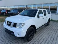 Gebraucht Nissan Navara SE 171 PS (125 kW) 2010 Weiß Pickup