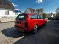 Gebraucht Ford Focus 109 PS (80 kW) 2007 Rot Kombi