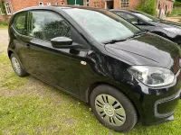 Gebraucht VW up! 65 PS (47 kW) 2016 Schwarz Kleinwagen
