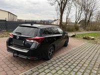 Gebraucht Toyota Auris 136 PS (100 kW) 2017 Blau Kombi
