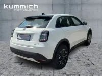 Neu Fiat 600E Red 114 kW (156 PS) 2026 Weiß Limousine