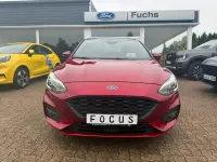 Gebraucht Ford Focus ST-Line 182 PS (133 kW) 2019 Rot Limousine