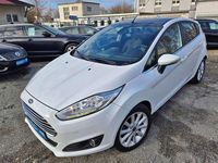 Gebraucht Ford Fiesta Titanium 101 PS (74 kW) 2016 Weiß Kleinwagen