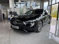 Gebraucht Mercedes A200 AMG line 163 PS (119 kW) 2025 Nachtschwarz  unilack Limousine