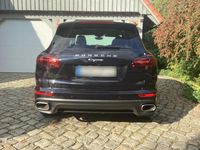 Second-hand Porsche Cayenne 262 CP (192 kW) 2016 Negru SUV