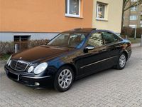 Gebraucht Mercedes E220 150 PS (110 kW) 2005 Limousine