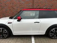 Gebraucht Mini John Cooper Works 231 PS (169 kW) 2023 Weiß Kleinwagen