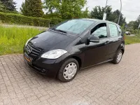 Gebraucht Mercedes A180 109 PS (80 kW) 2010 Schwarz Kleinwagen