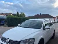 Gebraucht VW Passat 105 PS (77 kW) 2013 Weiß Kombi