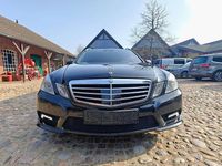Gebraucht Mercedes E350 AMG line 231 PS (169 kW) 2010 Obsidianschwarz  metalliclack Kombi