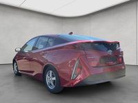 Gebraucht Toyota Prius Plus 122 PS (89 kW) 2019 Sonderfarbe granatapfelrot metallic Kleinwagen