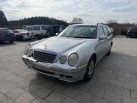 Gebraucht Mercedes E320 Classic 224 PS (164 kW) 2002 Silber Kombi