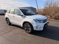 Gebraucht Suzuki Vitara 140 PS (102 kW) 2019 Weiß SUV