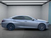 Neu Lexus ES300H 218 PS (160 kW) 2026 Silber Limousine