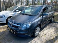 gebraucht Opel Zafira 1.9 CTDI Edition 7 SITZE NAVI PDC HU+NEU