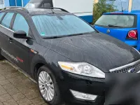 Gebraucht Ford Mondeo 163 PS (119 kW) 2010 Schwarz Kombi