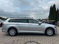 Gebraucht VW Passat Business 150 PS (110 kW) 2021 Silber Kombi