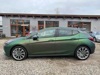 Usado Opel Astra Dynamic 200 HP (147 kW) 2017 Verde Sedan