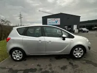 Gebraucht Opel Meriva 101 PS (74 kW) 2010 Silber Van / Kleinbus