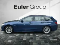 Gebraucht BMW 320e Sport Line 204 PS (150 kW) 2022 Blau Kombi